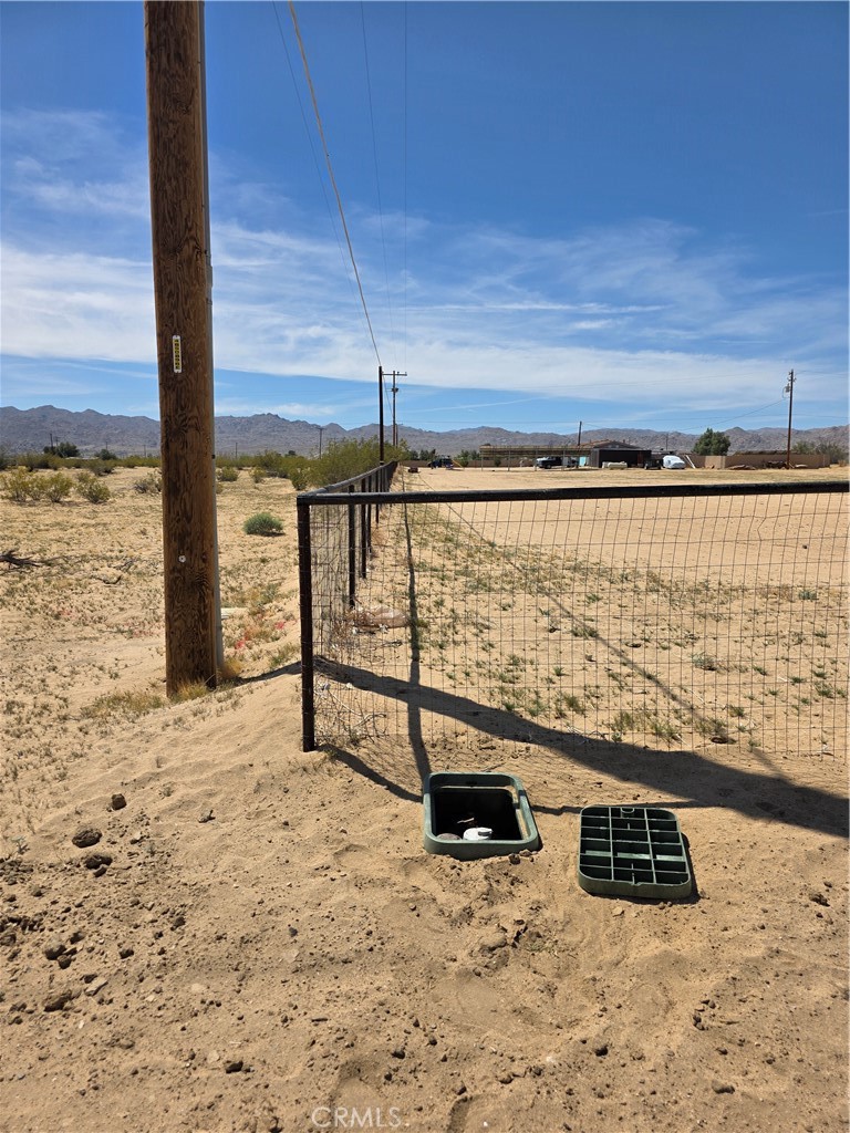 64845 Sun Oro Road Joshua Tree, CA 92252 - Photo 31 of 52 a view of outdoor space with seating area