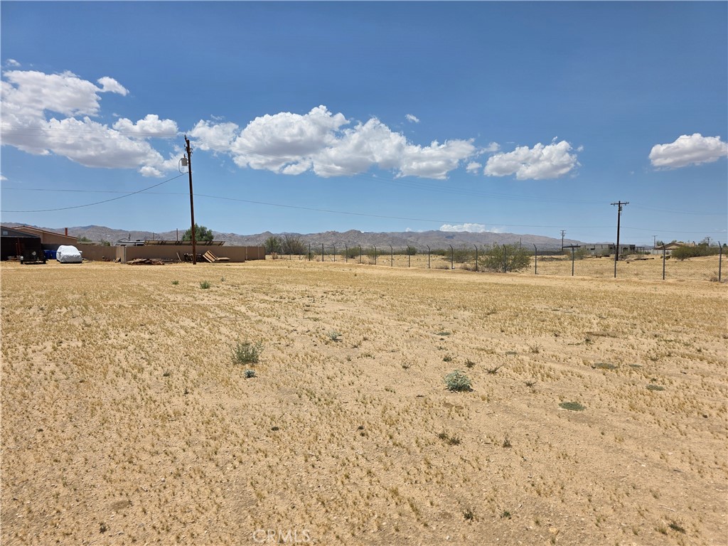 64845 Sun Oro Road Joshua Tree, CA 92252 - Photo 43 of 52 a view of a room with an empty space