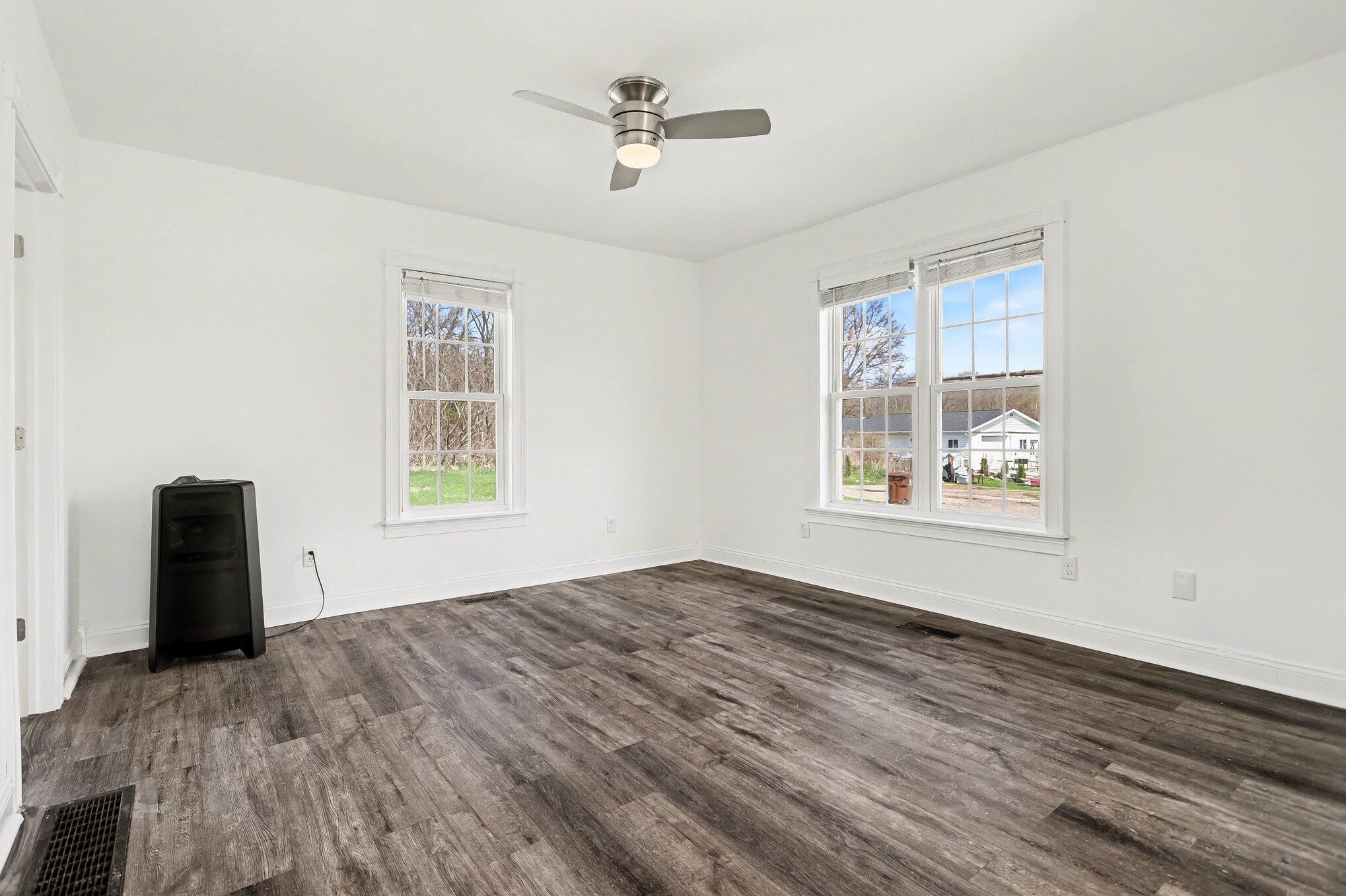 17801 20 Mile Road Marshall, MI 49068 - Photo 13 of 35 006_file_8789