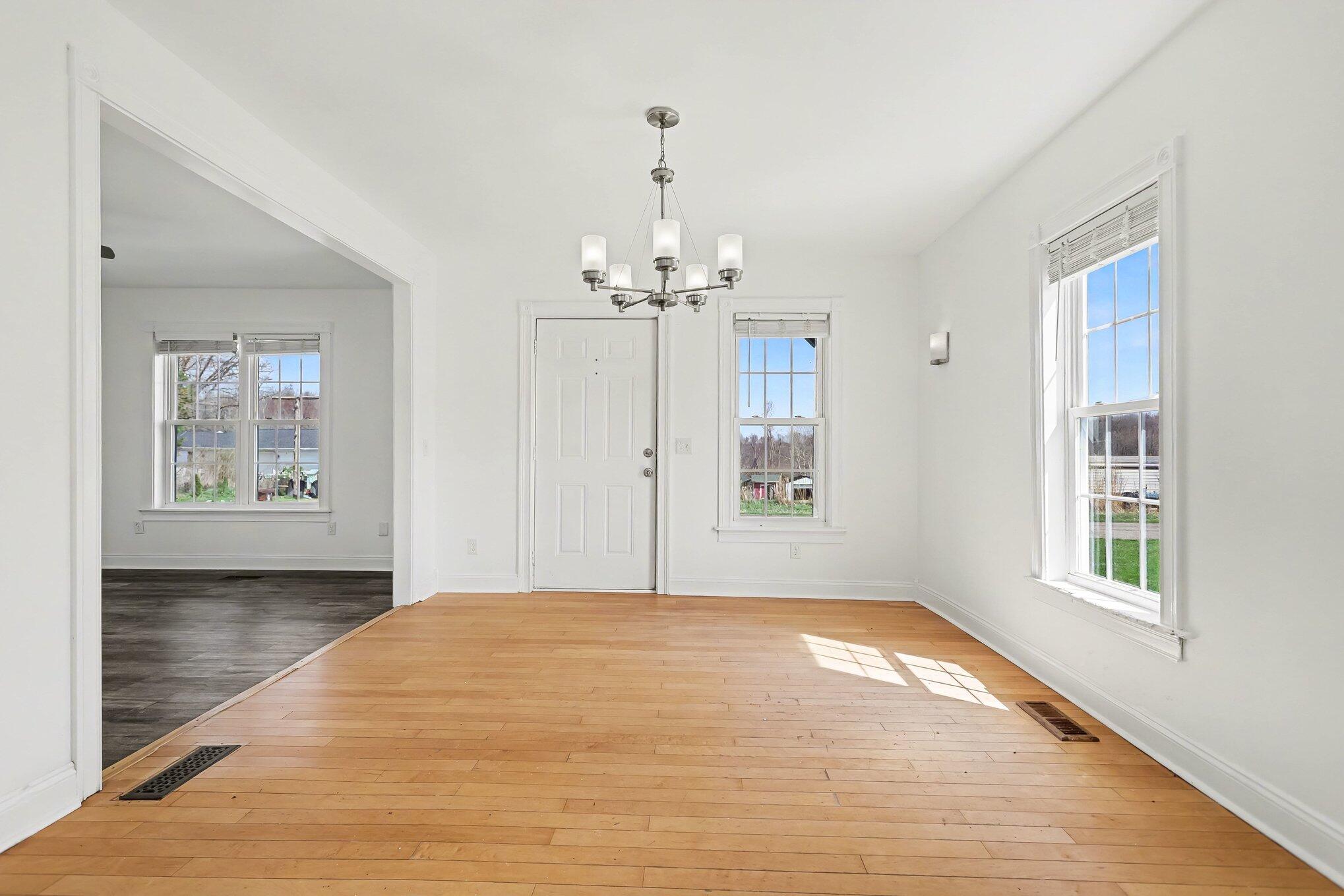 17801 20 Mile Road Marshall, MI 49068 - Photo 4 of 35 008_file_7625