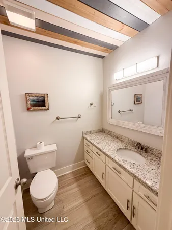 $380,000 | 107 Lakepointe Drive, Madison, MS 39110