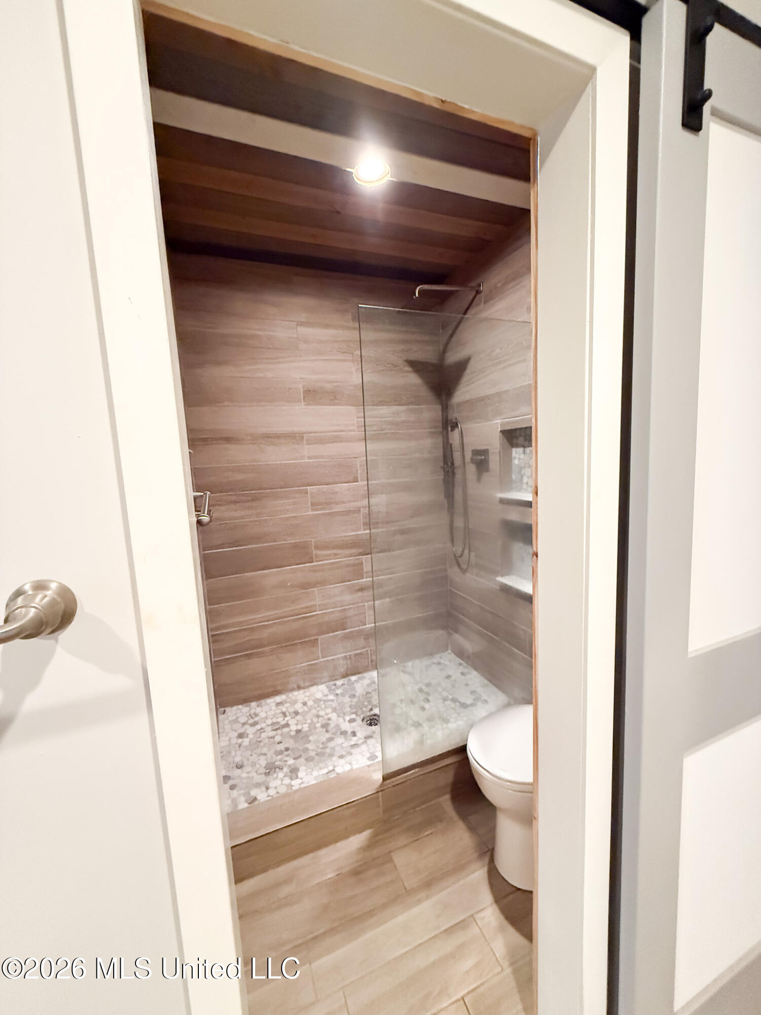 107 Lakepointe Drive Madison, MS 39110 - Photo 5 of 27 IMG_5073