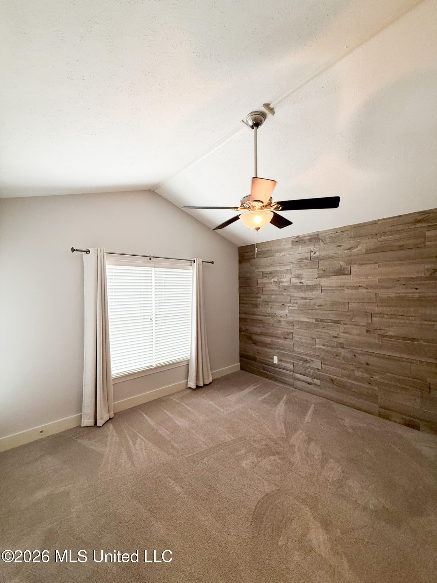 107 Lakepointe Drive Madison, MS 39110 - Photo 8 of 27 IMG_5076