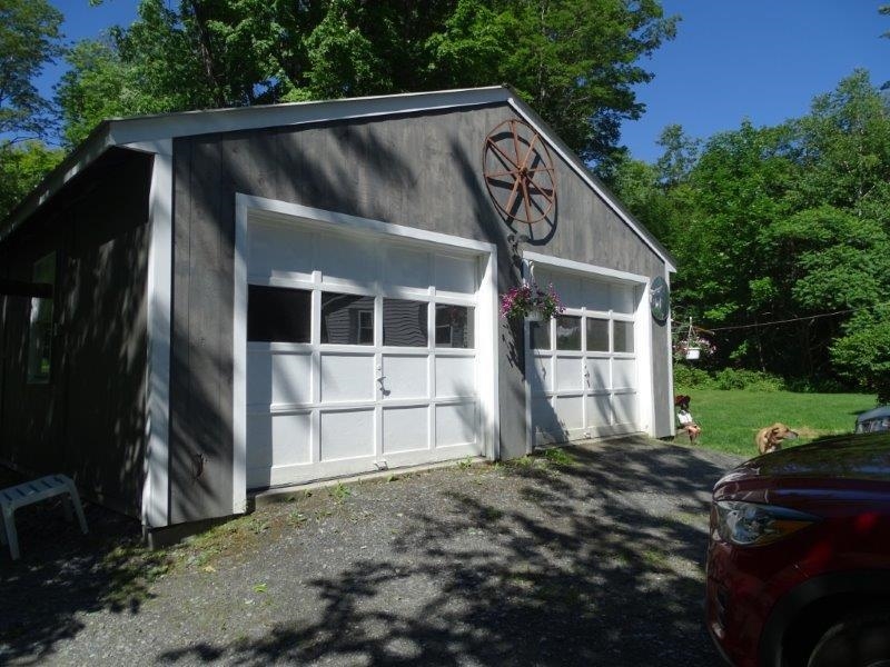 407 Kidder Road Bradford, VT 05033 - Photo 4 of 33