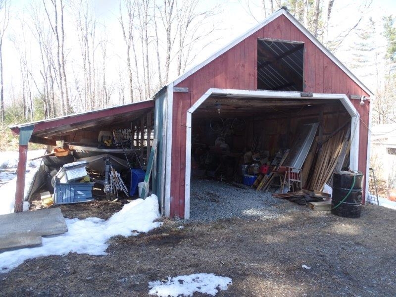 407 Kidder Road Bradford, VT 05033 - Photo 9 of 33