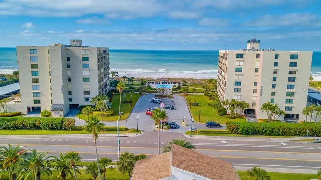 $3,250 | 1400 Gulf Boulevard, Unit 204, Clearwater Beach, FL 33767