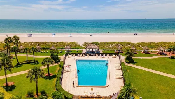 $3,250 | 1400 Gulf Boulevard, Unit 204, Clearwater Beach, FL 33767