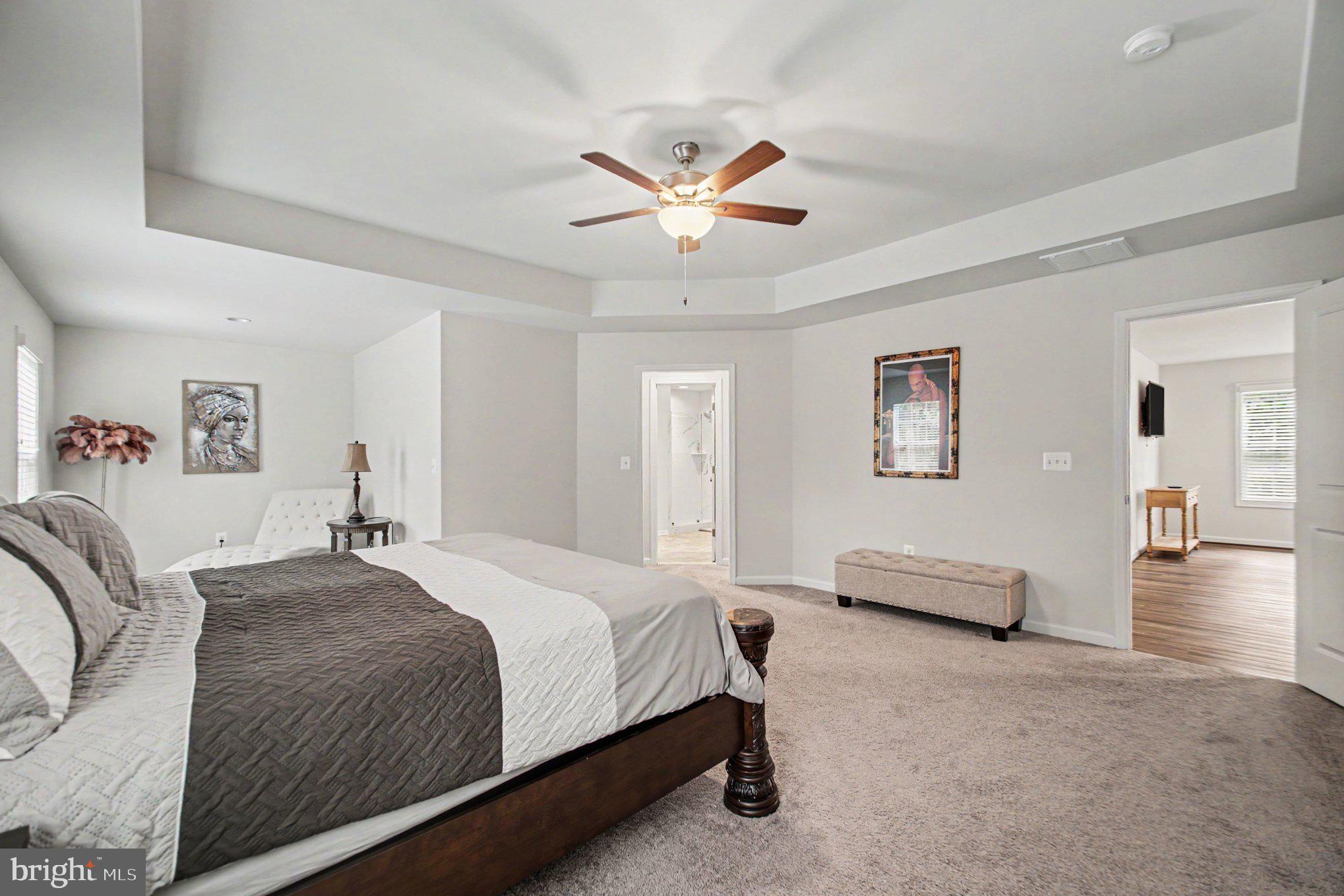 486 Holly Corner Road Fredericksburg, VA 22406 - Photo 22 of 34 Primary with a Sitting Room