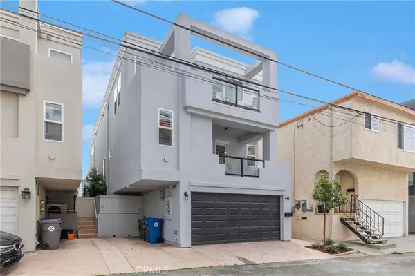 $2,799,000 | 448 23rd Place, Manhattan Beach, CA 90266