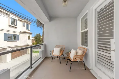 $2,899,000 | 448 23rd Place, Manhattan Beach, CA 90266