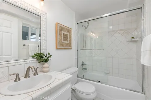 $2,899,000 | 448 23rd Place, Manhattan Beach, CA 90266