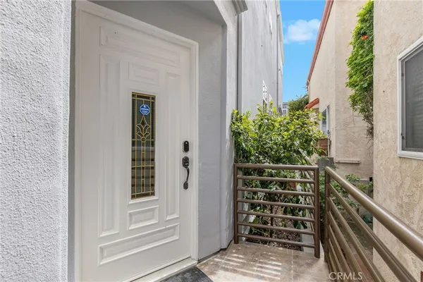 $2,899,000 | 448 23rd Place, Manhattan Beach, CA 90266