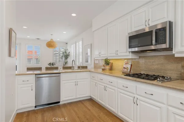 $2,899,000 | 448 23rd Place, Manhattan Beach, CA 90266