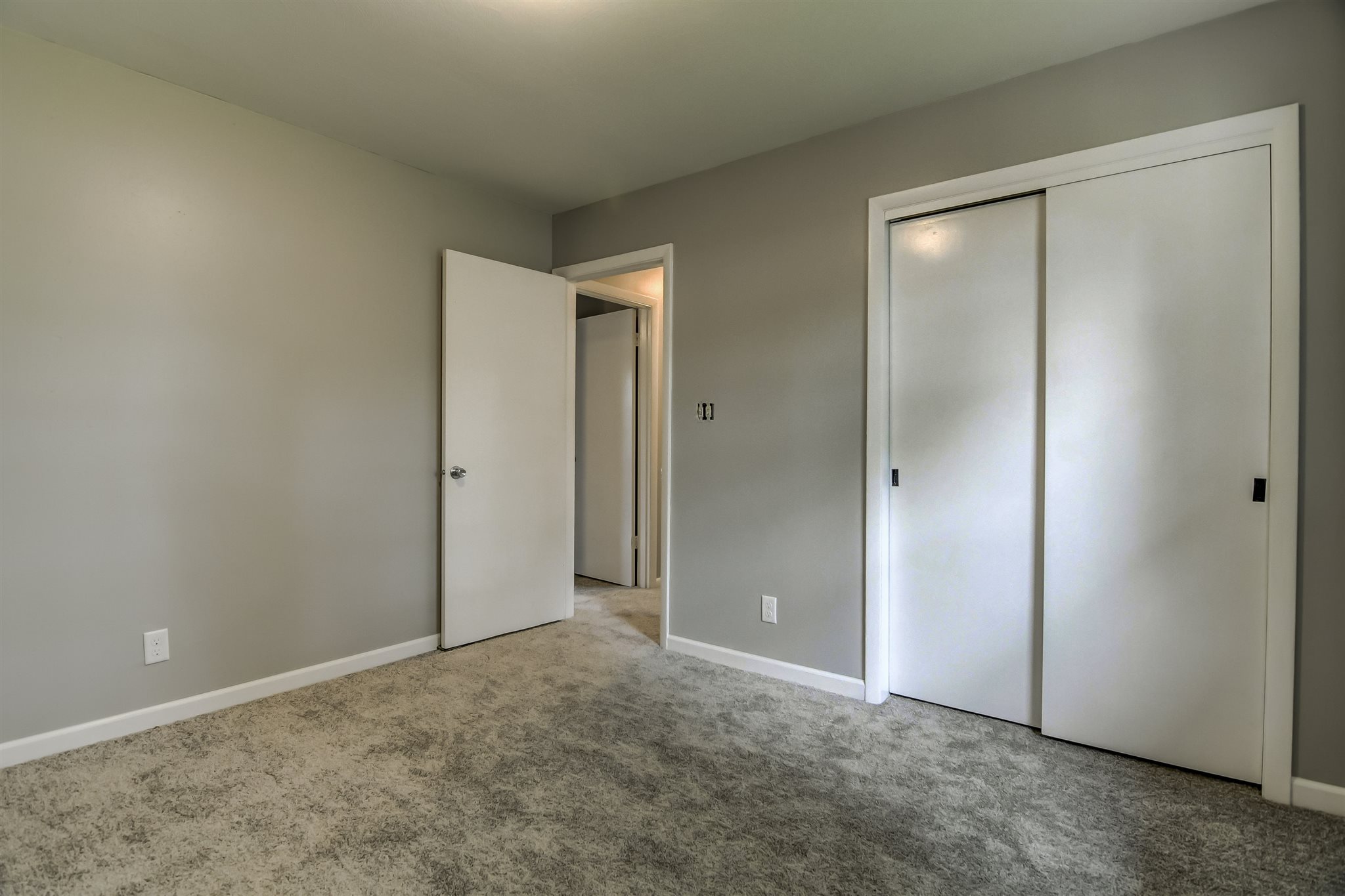 1816 Wolfe Street Springfield, IL 62702 - Photo 22 of 36