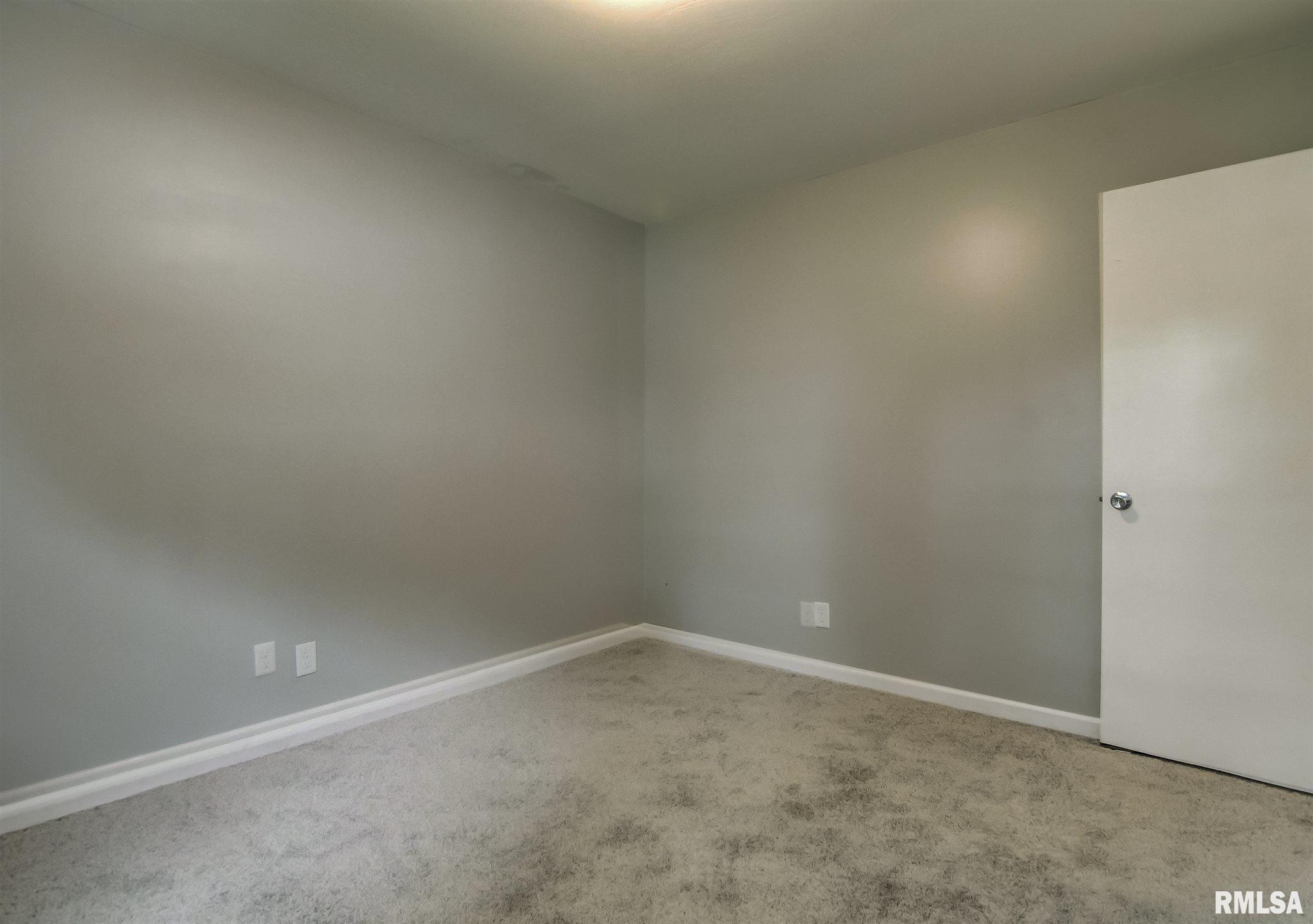 1816 Wolfe Street Springfield, IL 62702 - Photo 23 of 36