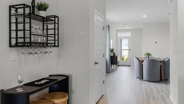 a view of entryway with workspace