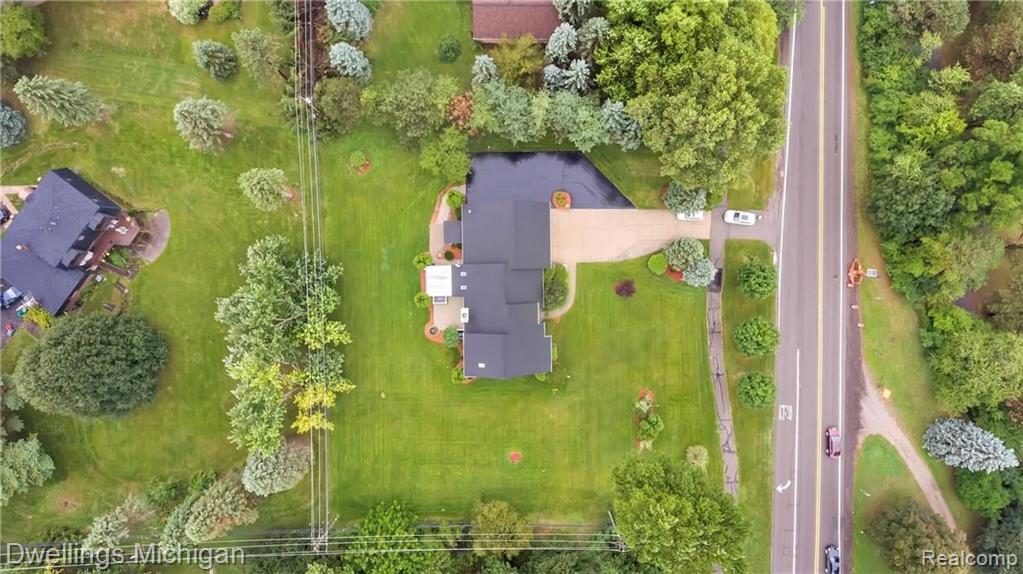 1037 South Adams Road Rochester Hills, MI 48309 - Photo 58 of 67