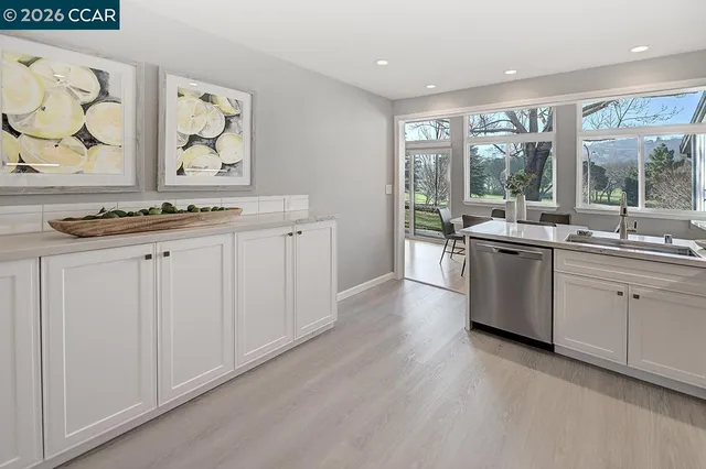 $1,290,000 | 999 Terra California Drive, Unit 2, Walnut Creek, CA 94595