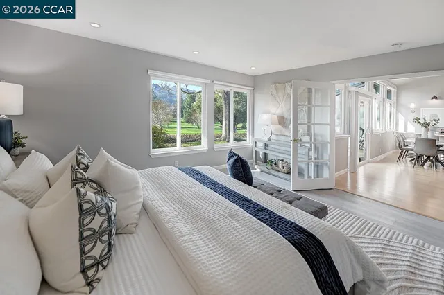 $1,290,000 | 999 Terra California Drive, Unit 2, Walnut Creek, CA 94595