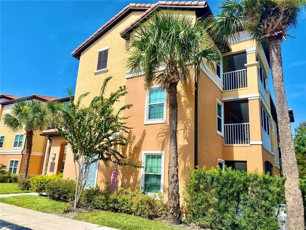 $1,800 | 5467 Vineland Road, Unit 6301, Orlando, FL 32811