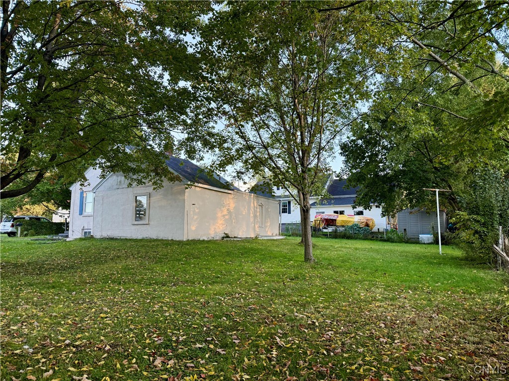 7 Francis Road New Hartford, NY 13413 - Photo 12 of 24