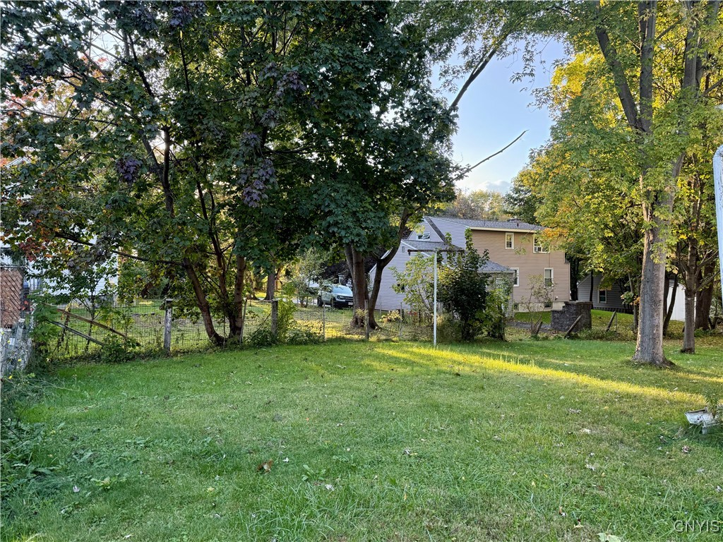 7 Francis Road New Hartford, NY 13413 - Photo 7 of 24