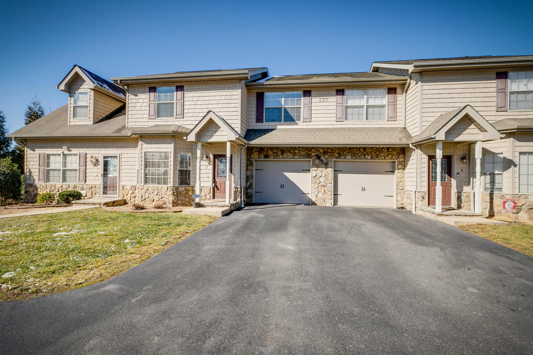 220 Cedar Creek Road, Unit 3 Gray, TN 37615 - Photo 1 of 17 001