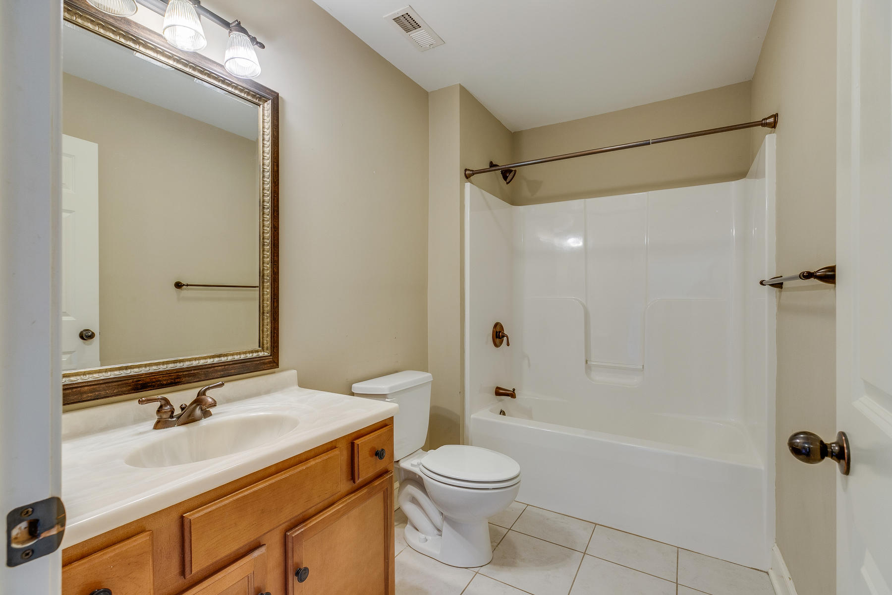 220 Cedar Creek Road, Unit 3 Gray, TN 37615 - Photo 10 of 17 024