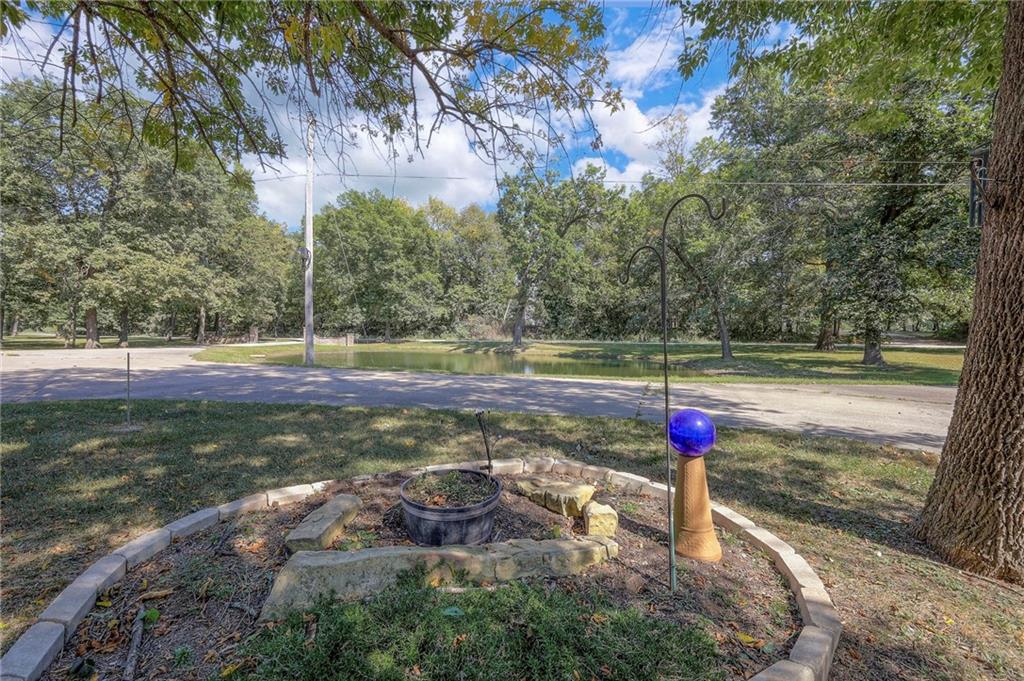 29200 Walker Road Harrisonville, MO 64701 - Photo 14 of 58