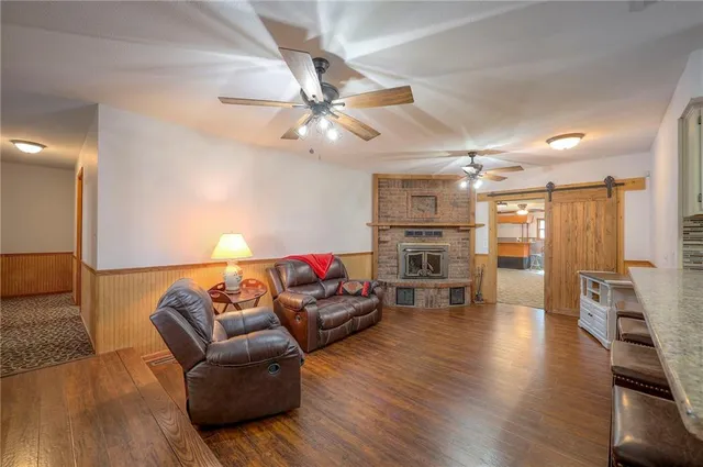 $519,000 | 29200 Walker Road, Harrisonville, MO 64701