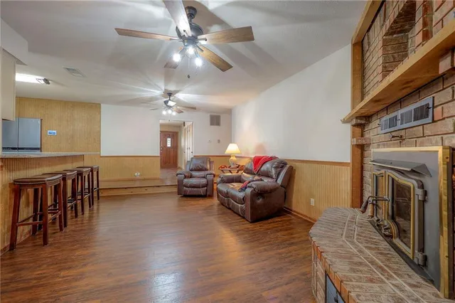 $519,000 | 29200 Walker Road, Harrisonville, MO 64701