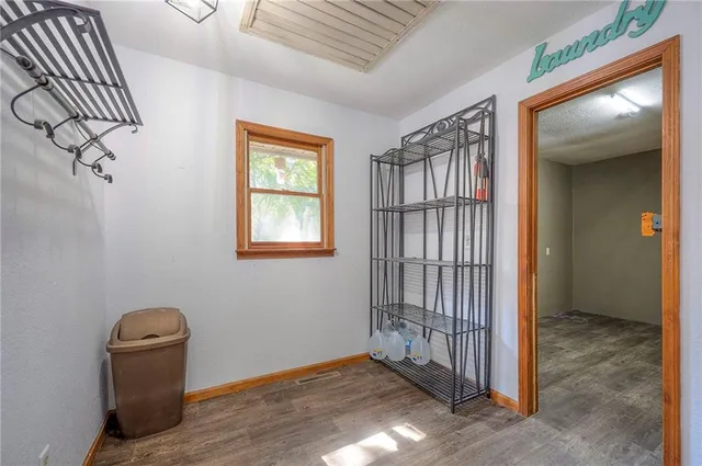 $549,000 | 29200 Walker Road, Harrisonville, MO 64701