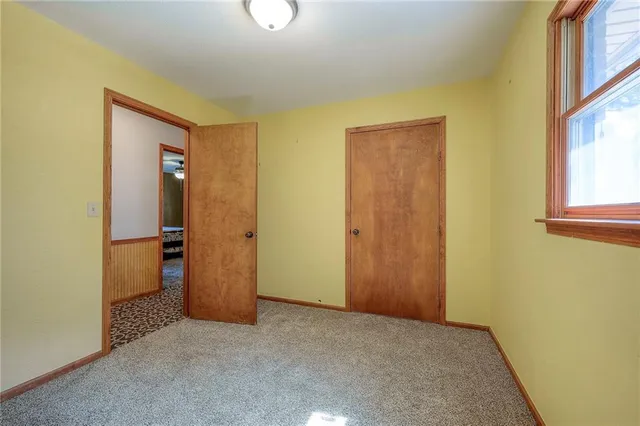 $519,000 | 29200 Walker Road, Harrisonville, MO 64701