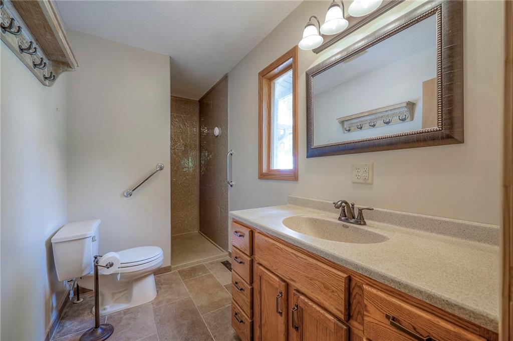 29200 Walker Road Harrisonville, MO 64701 - Photo 39 of 58