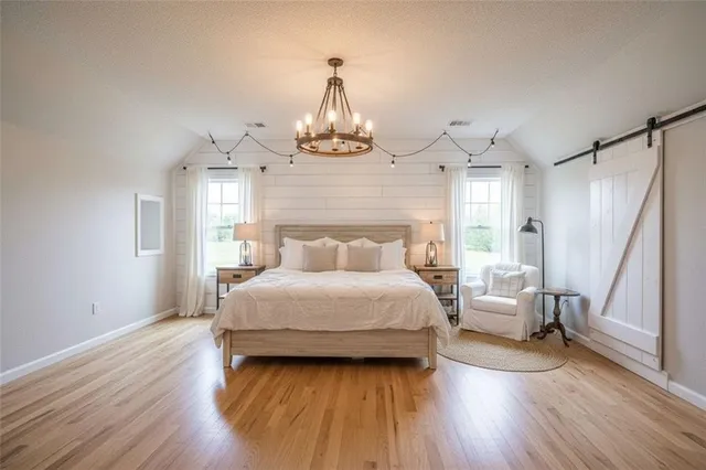 $549,000 | 29200 Walker Road, Harrisonville, MO 64701