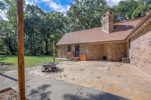 $579,000 | 29200 Walker Road, Harrisonville, MO 64701