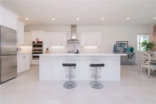 $6,800 | 104 Chant, Irvine, CA 92618