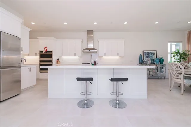 $6,800 | 104 Chant, Irvine, CA 92618