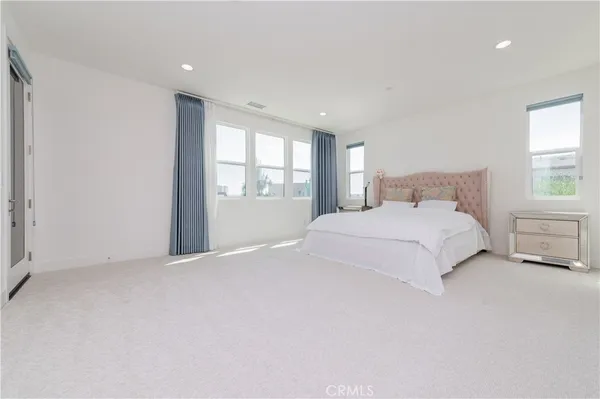 $6,800 | 104 Chant, Irvine, CA 92618