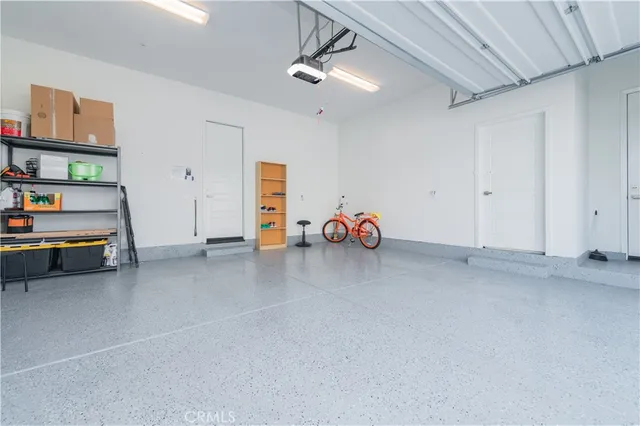 $6,800 | 104 Chant, Irvine, CA 92618