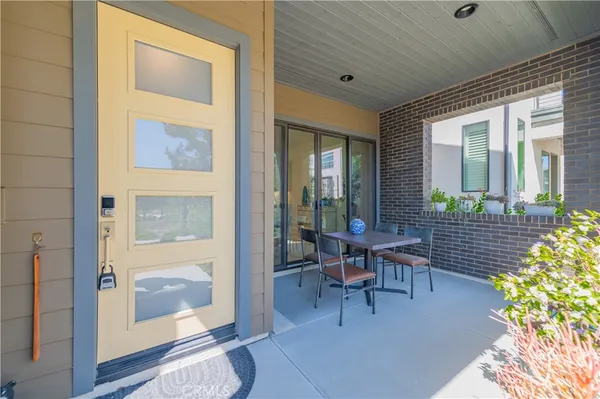 $6,800 | 104 Chant, Irvine, CA 92618