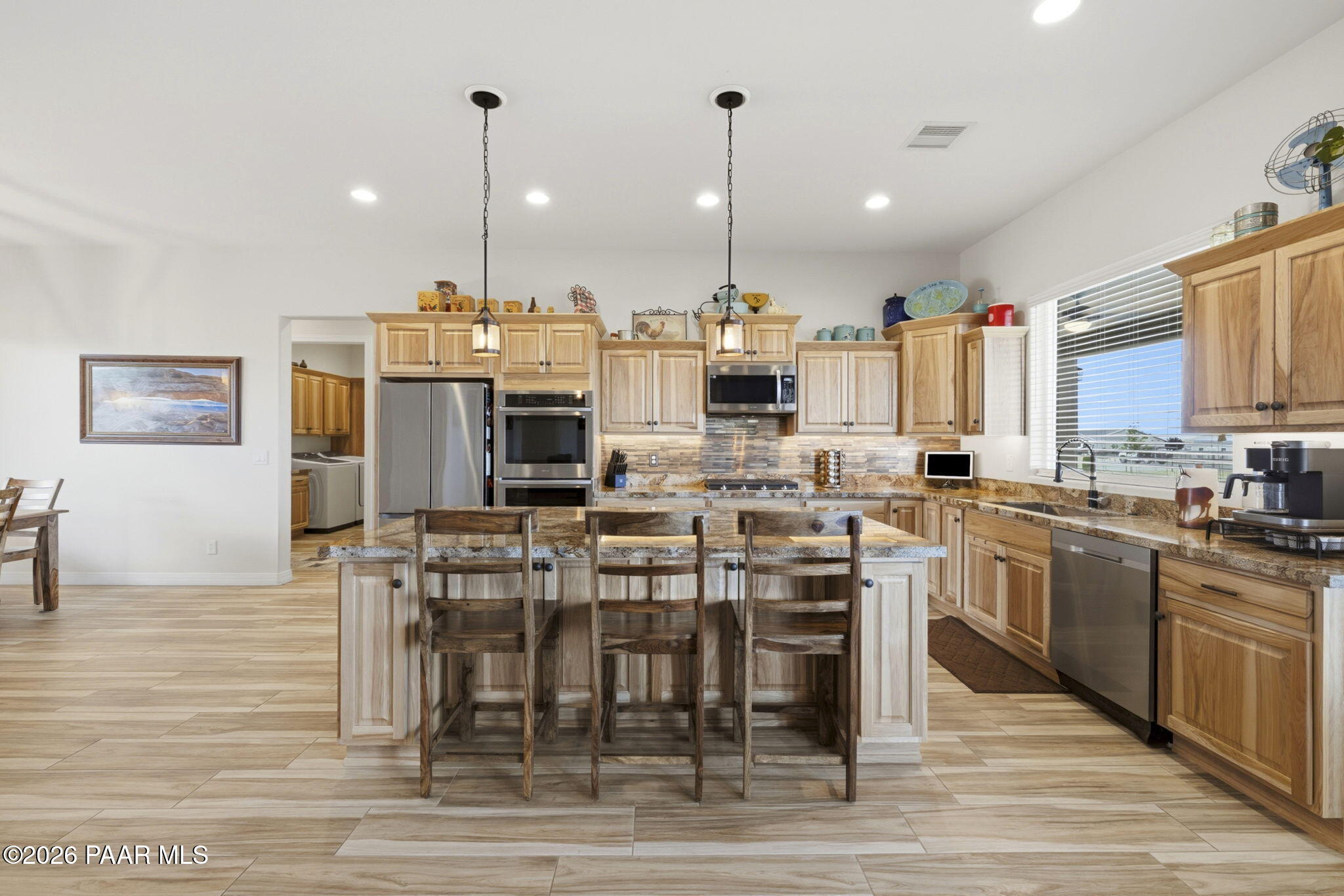 9860 North Loper Road Prescott Valley, AZ 86315 - Photo 5 of 46 13-Kitchen