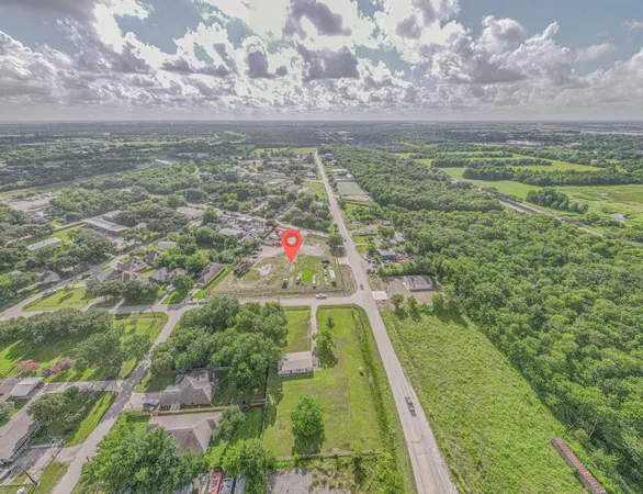 $650,000 | 5302 Fuqua Gardens View Road, Houston, TX 77045
