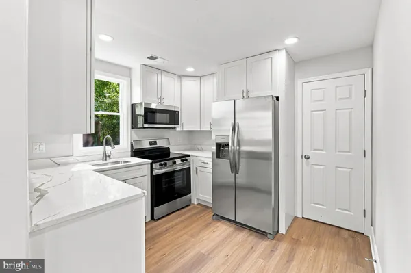 $259,900 | 3608 Whitlock Avenue, Richmond, VA 23223