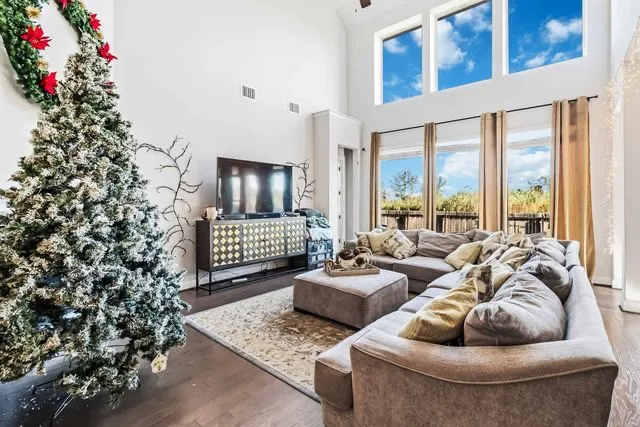 $699,999 | 16717 Caperi Drive, Pflugerville, TX 78660