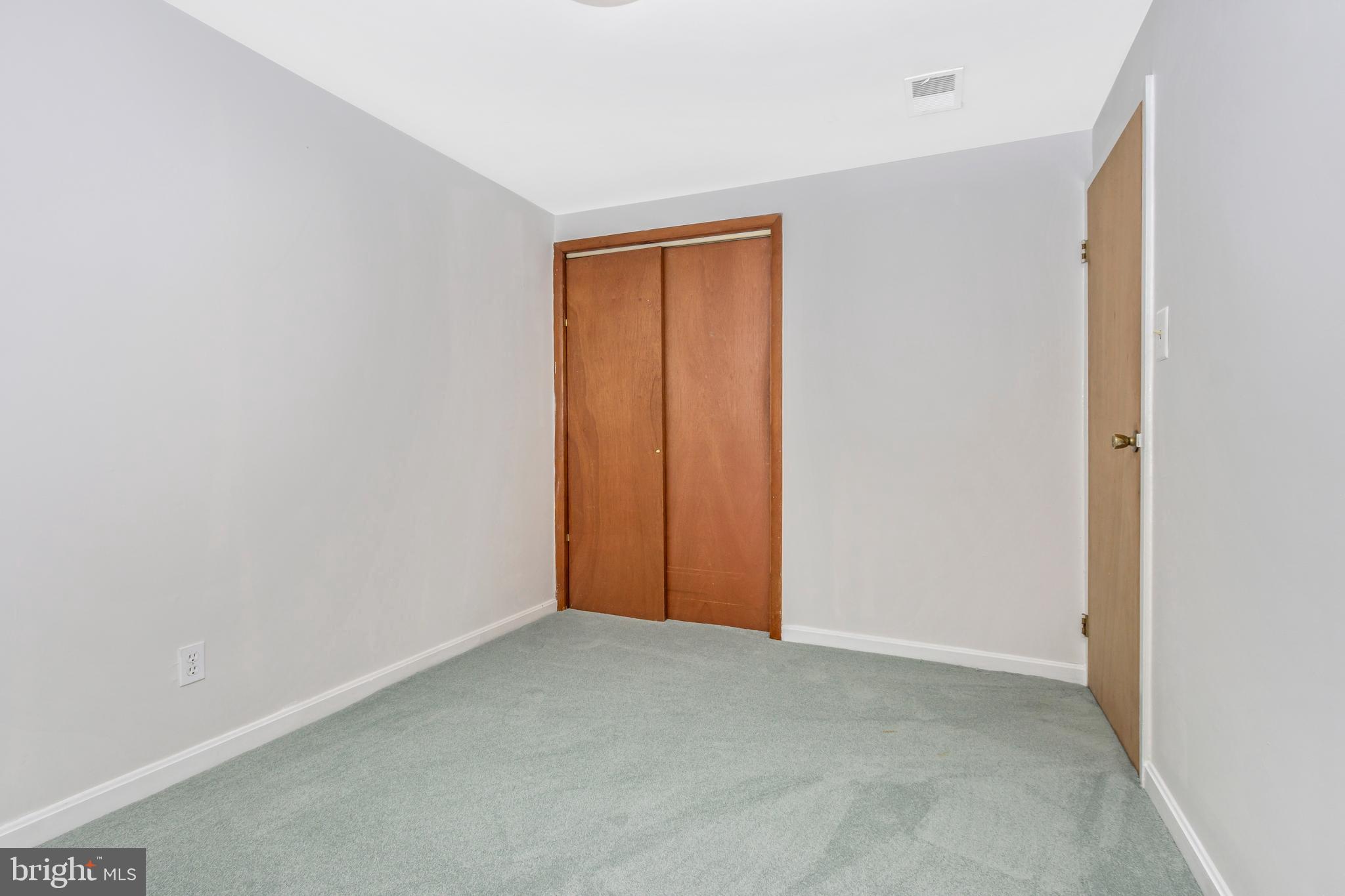 2422 Brunswick Road Baltimore, MD 21227 - Photo 18 of 28 Bedroom 2
