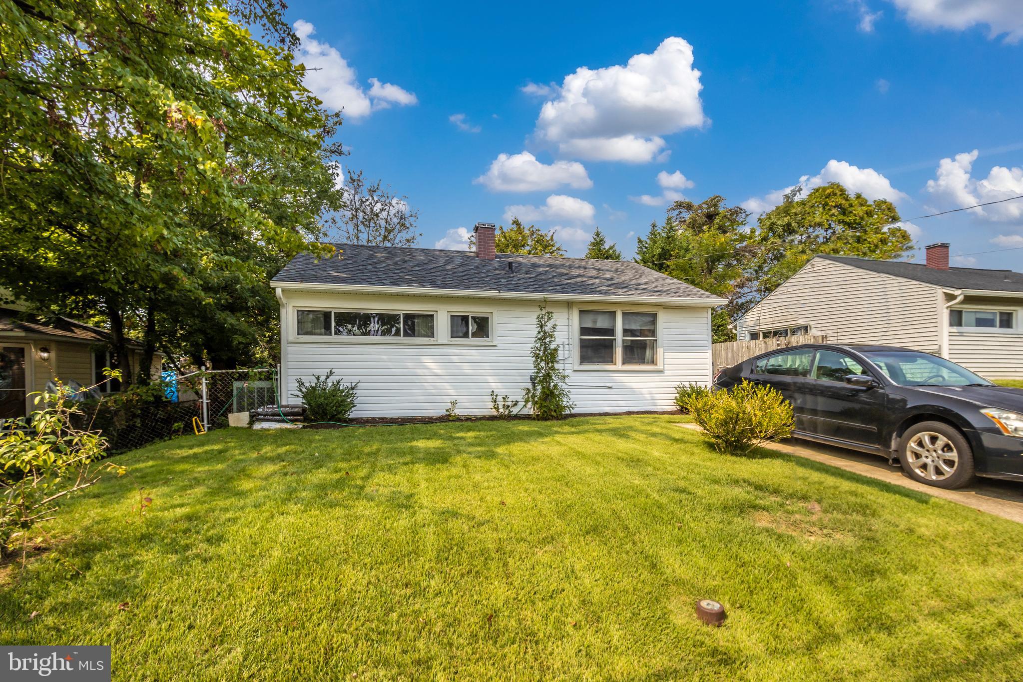 2422 Brunswick Road Baltimore, MD 21227 - Photo 3 of 28 Gallery Image 3