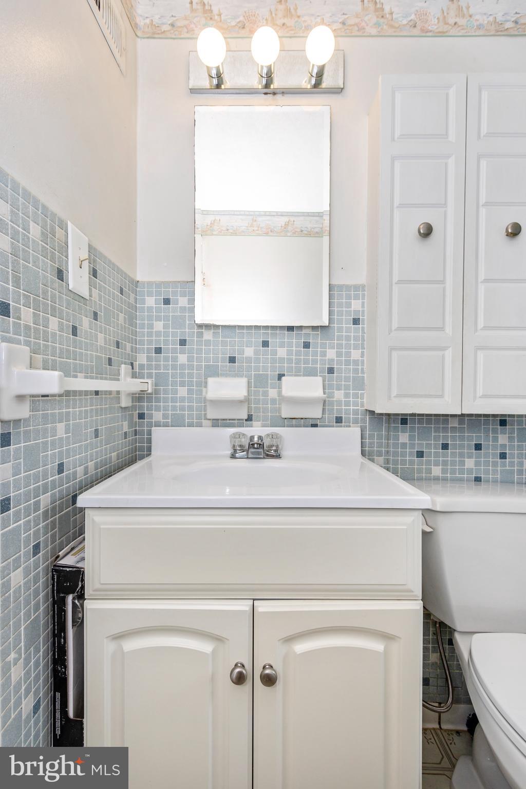 2422 Brunswick Road Baltimore, MD 21227 - Photo 23 of 28 Bathroom