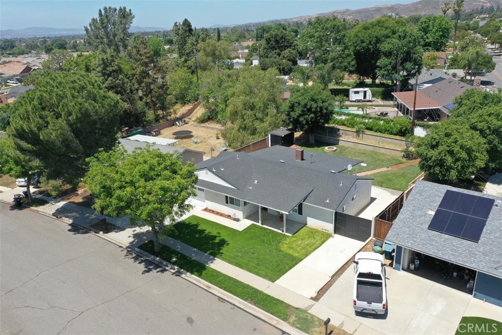 3275 Dalhart Avenue Simi Valley, CA 93063 - Photo 29 of 41 an aerial view of a house with garden space and street view