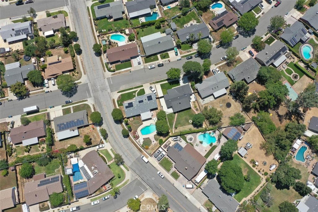3275 Dalhart Avenue Simi Valley, CA 93063 - Photo 38 of 41 an aerial view of residential houses with outdoor space